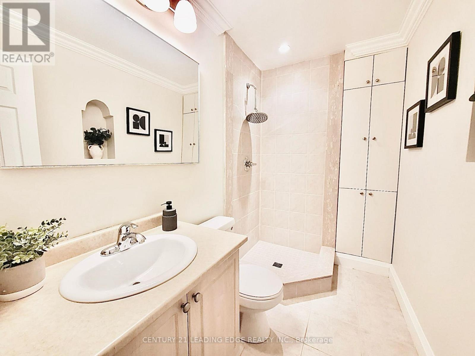 Property at 2909 BUR OAK AVENUE image 3