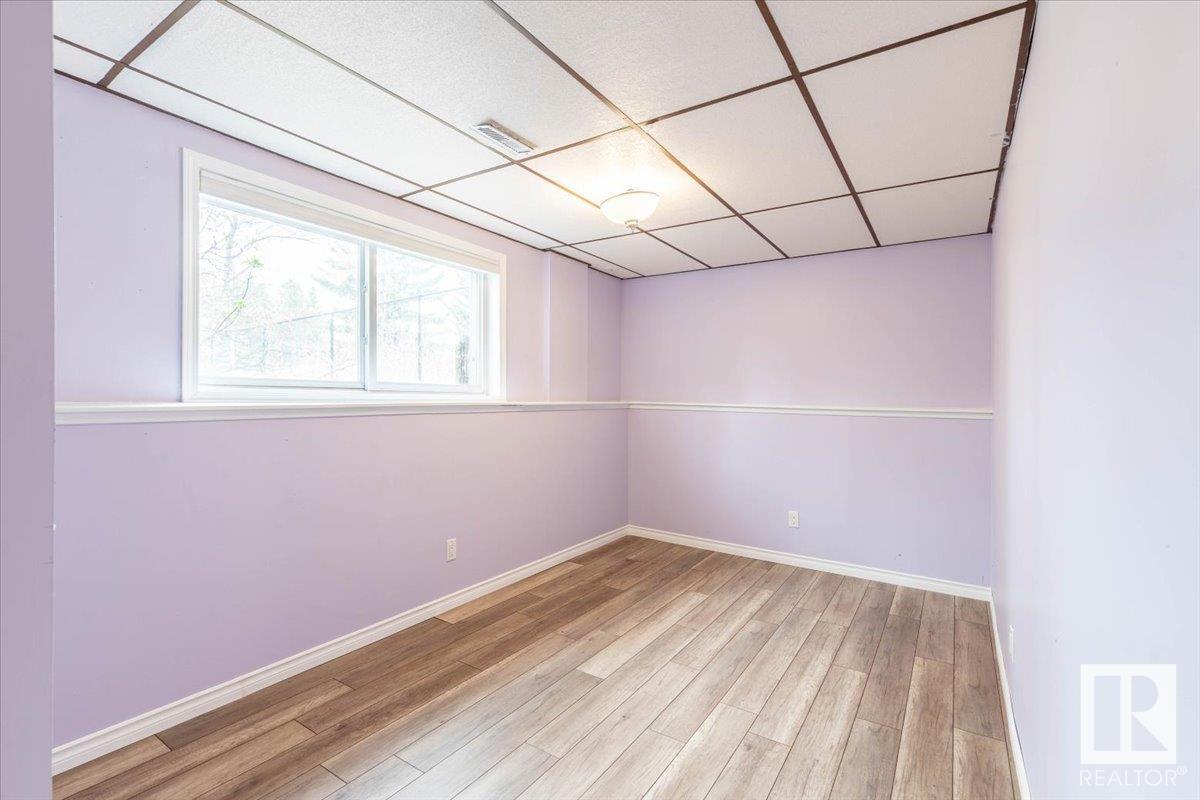 1420 65 St Nw Nw, Edmonton, Alberta  T6L 2J1 - Photo 7 - E4434188
