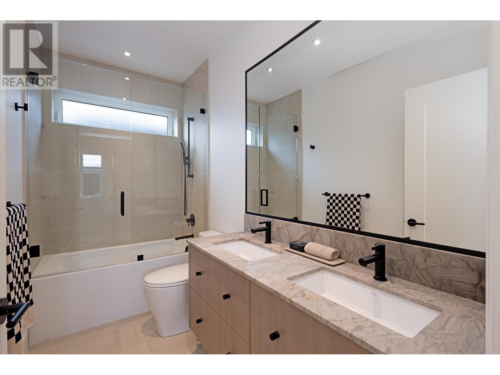 2380 E 5th Avenue, Vancouver, British Columbia  V5N 1N1 - Photo 12 - R2997599