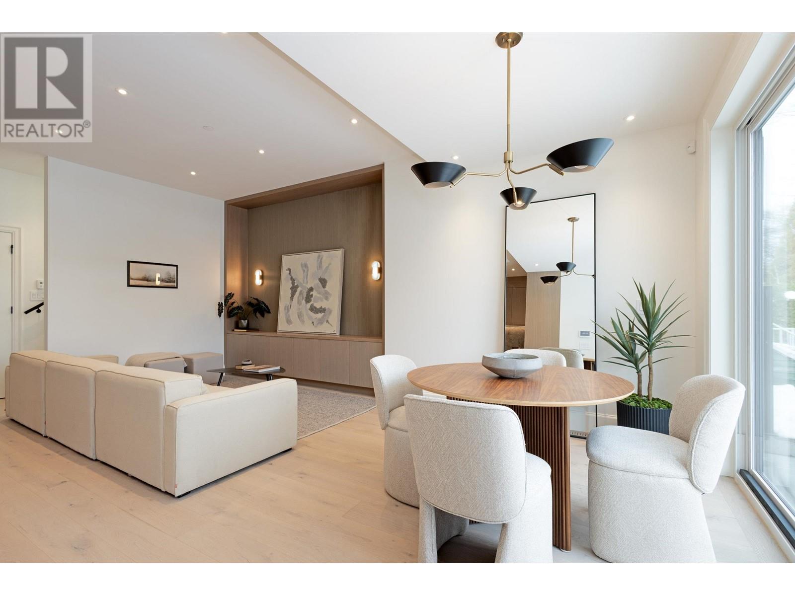 2380 E 5th Avenue, Vancouver, British Columbia  V5N 1N1 - Photo 4 - R2997599
