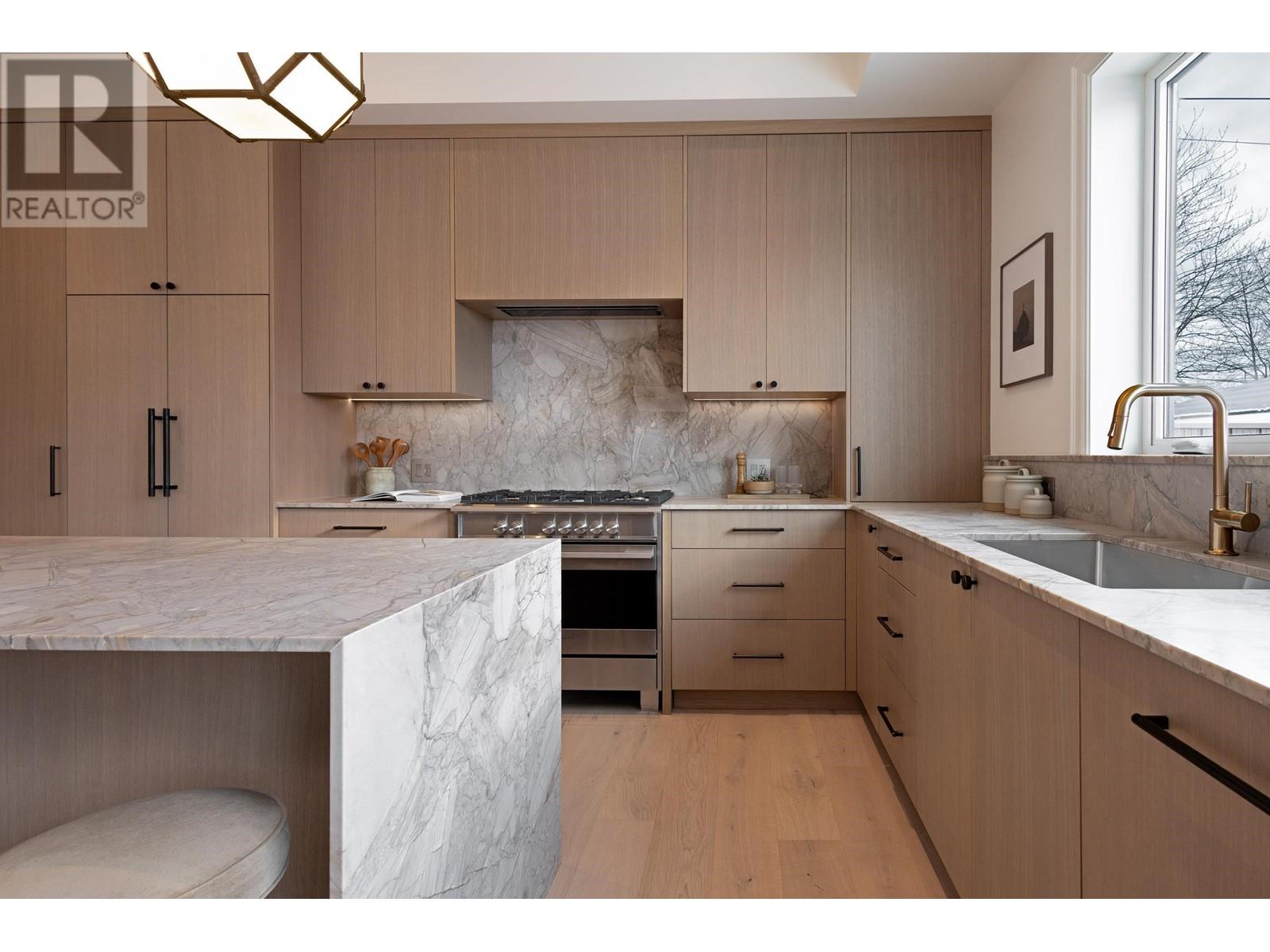 2382 E 5th Avenue, Vancouver, British Columbia  V5N 1N1 - Photo 5 - R2997605