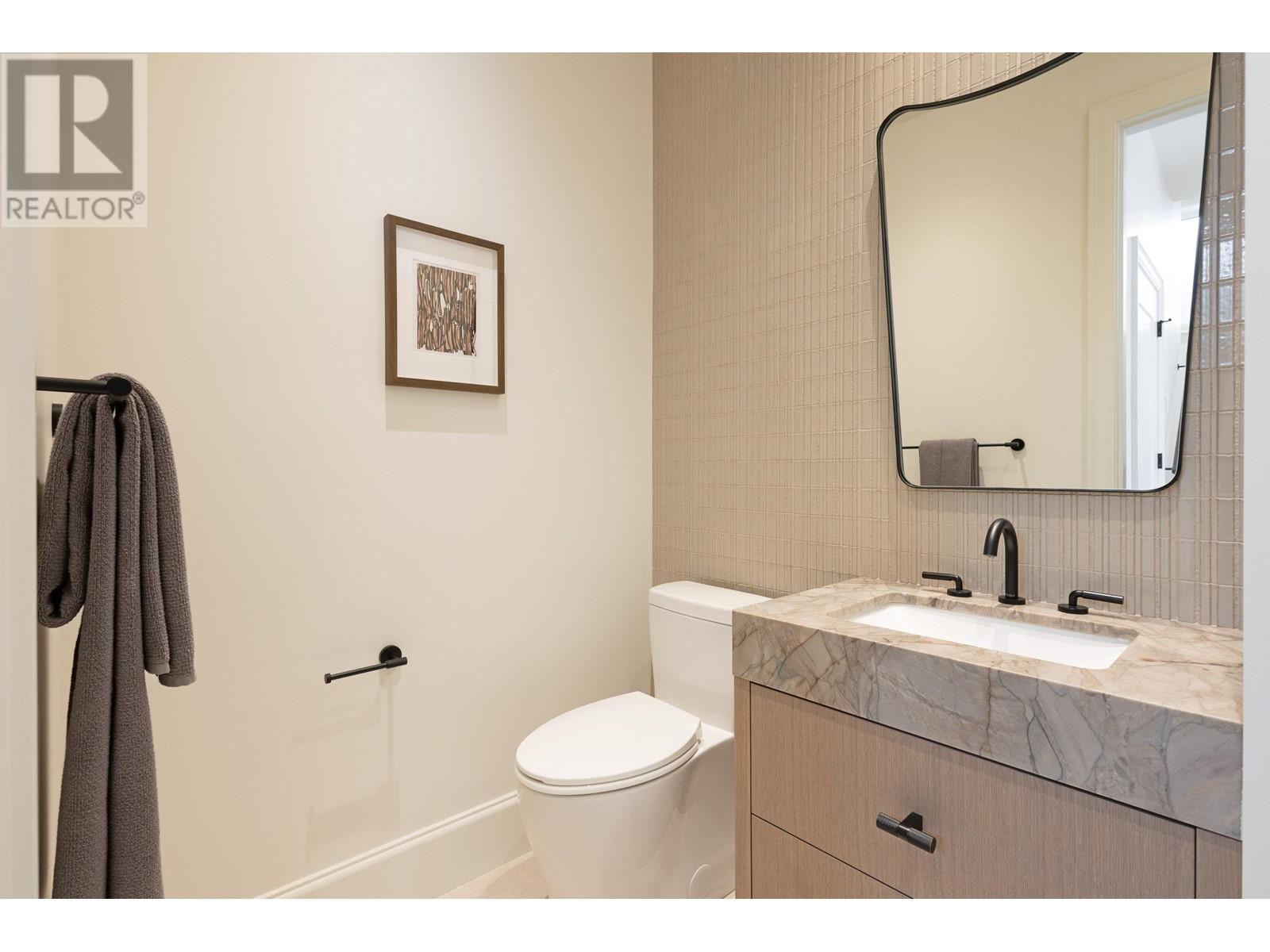 2382 E 5th Avenue, Vancouver, British Columbia  V5N 1N1 - Photo 9 - R2997605