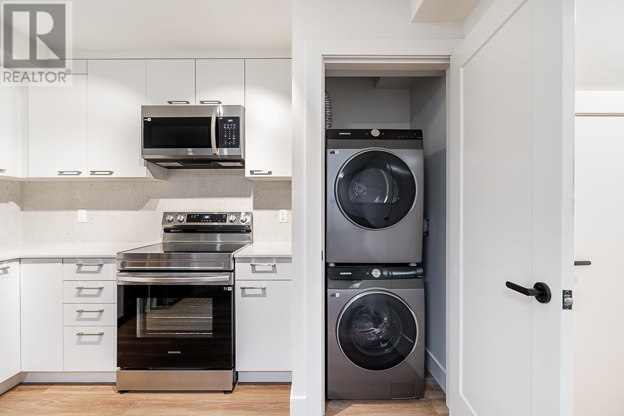 3535 Cambridge Street, Vancouver, British Columbia  V5K 1M3 - Photo 33 - R2997613