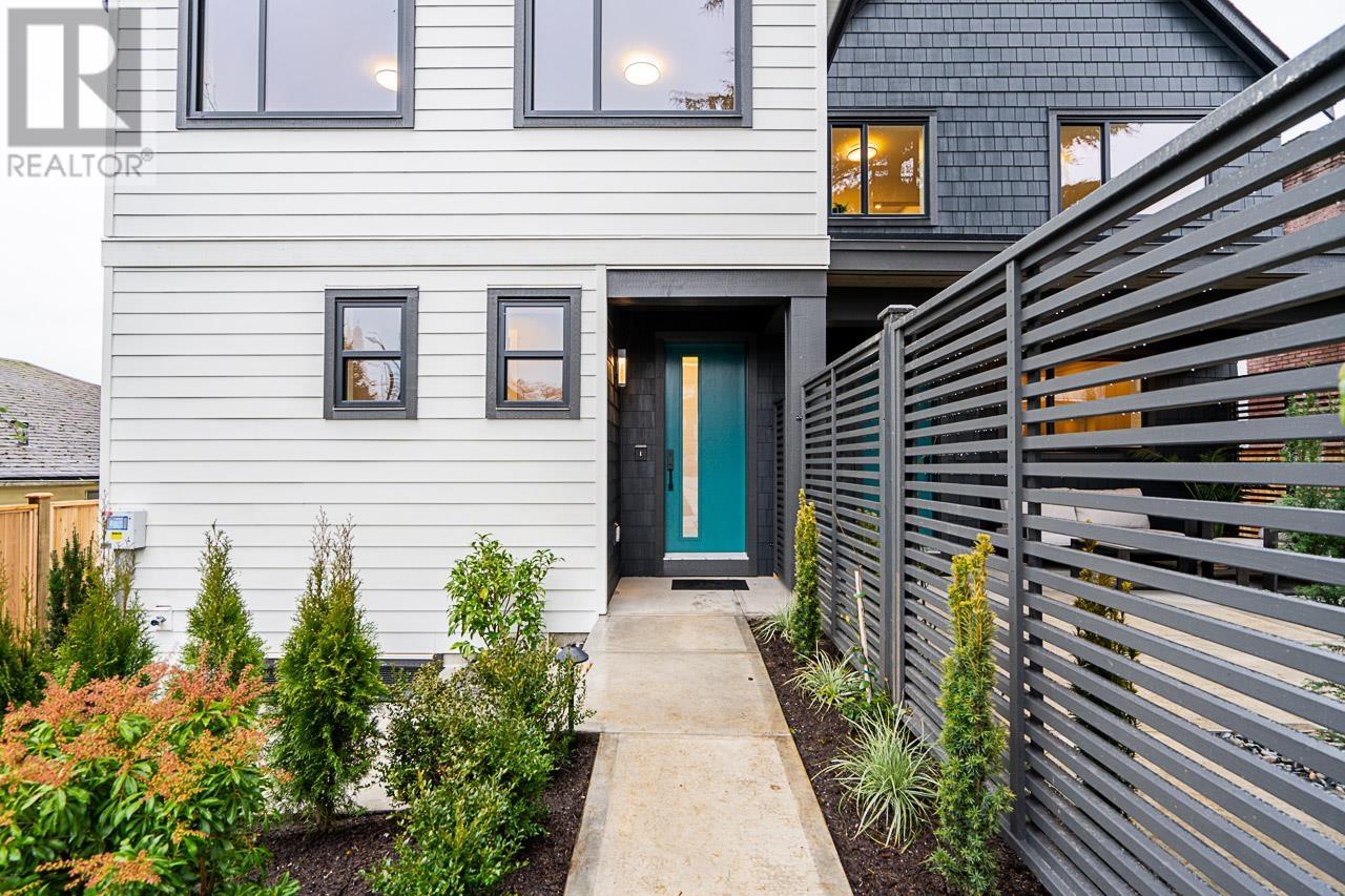 3535 Cambridge Street, Vancouver, British Columbia  V5K 1M3 - Photo 4 - R2997613
