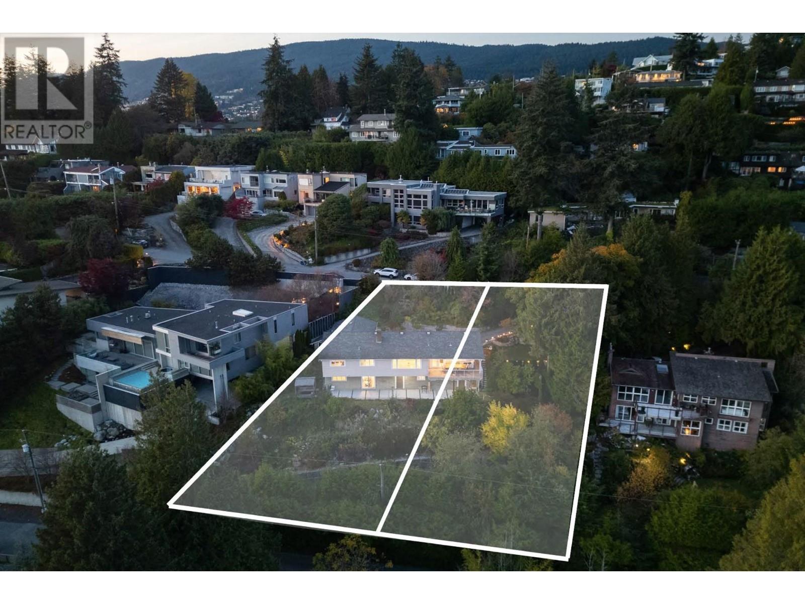930 Esquimalt Avenue, West Vancouver, British Columbia  V7T 1J8 - Photo 9 - R2997609
