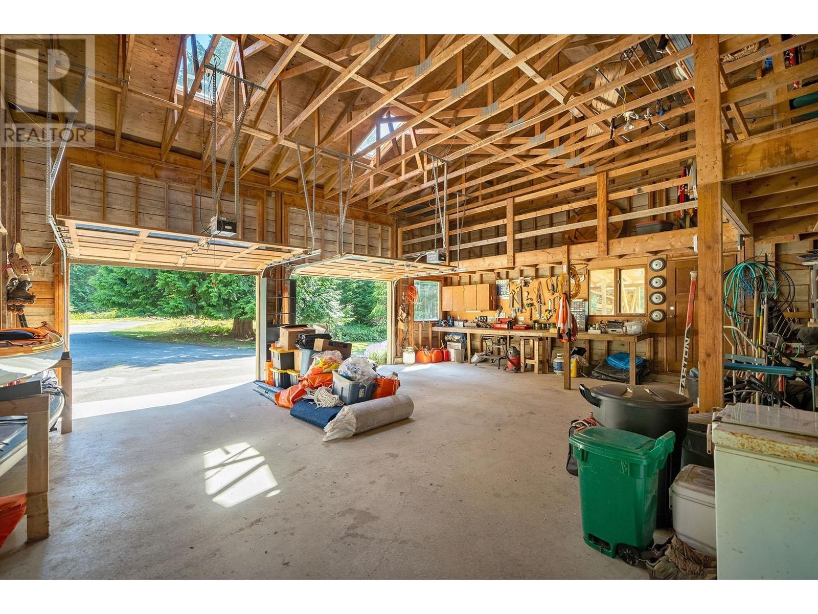 1532 Adams Road, Bowen Island, British Columbia  V0N 1G2 - Photo 37 - R2997610