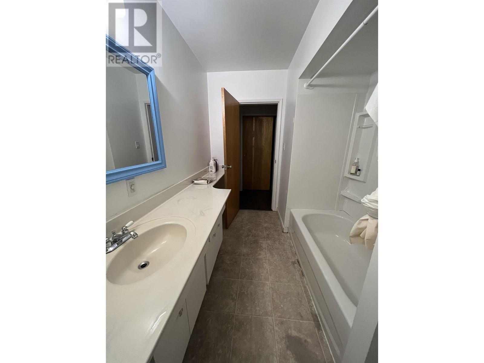 3019 W 43rd Avenue, Vancouver, British Columbia  V6N 3J4 - Photo 14 - R2997612