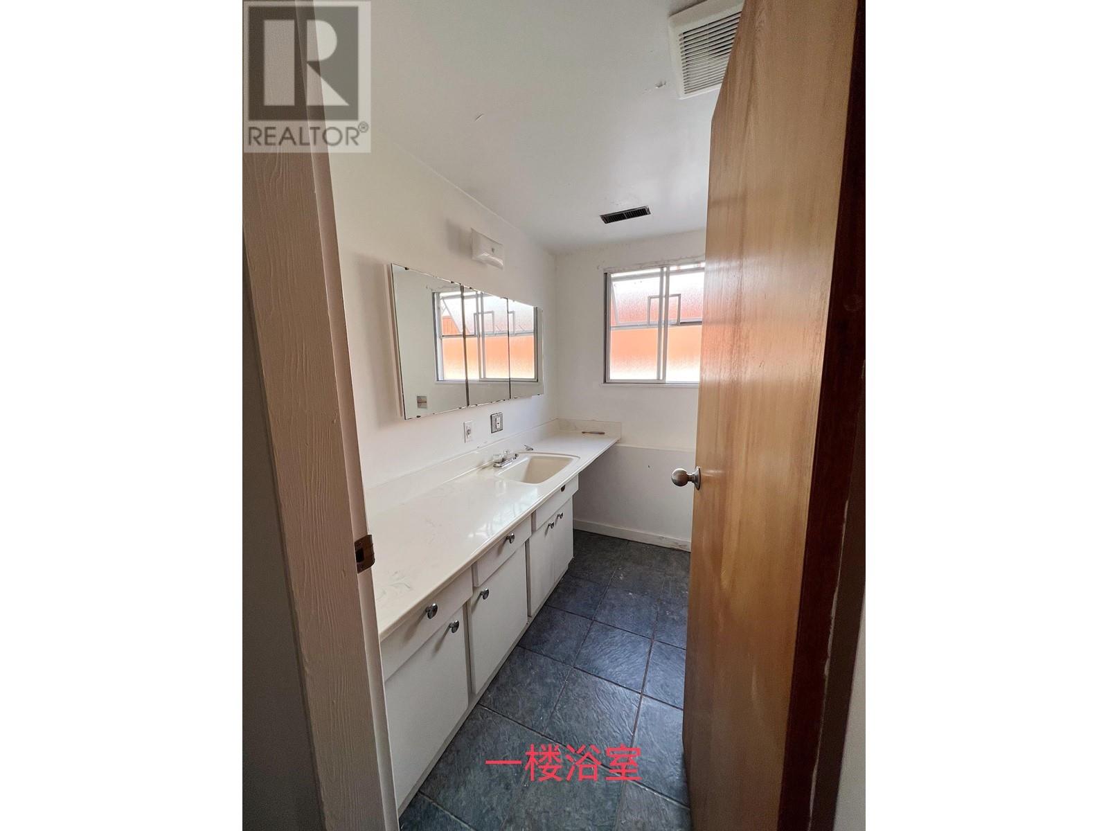 3019 W 43rd Avenue, Vancouver, British Columbia  V6N 3J4 - Photo 23 - R2997612