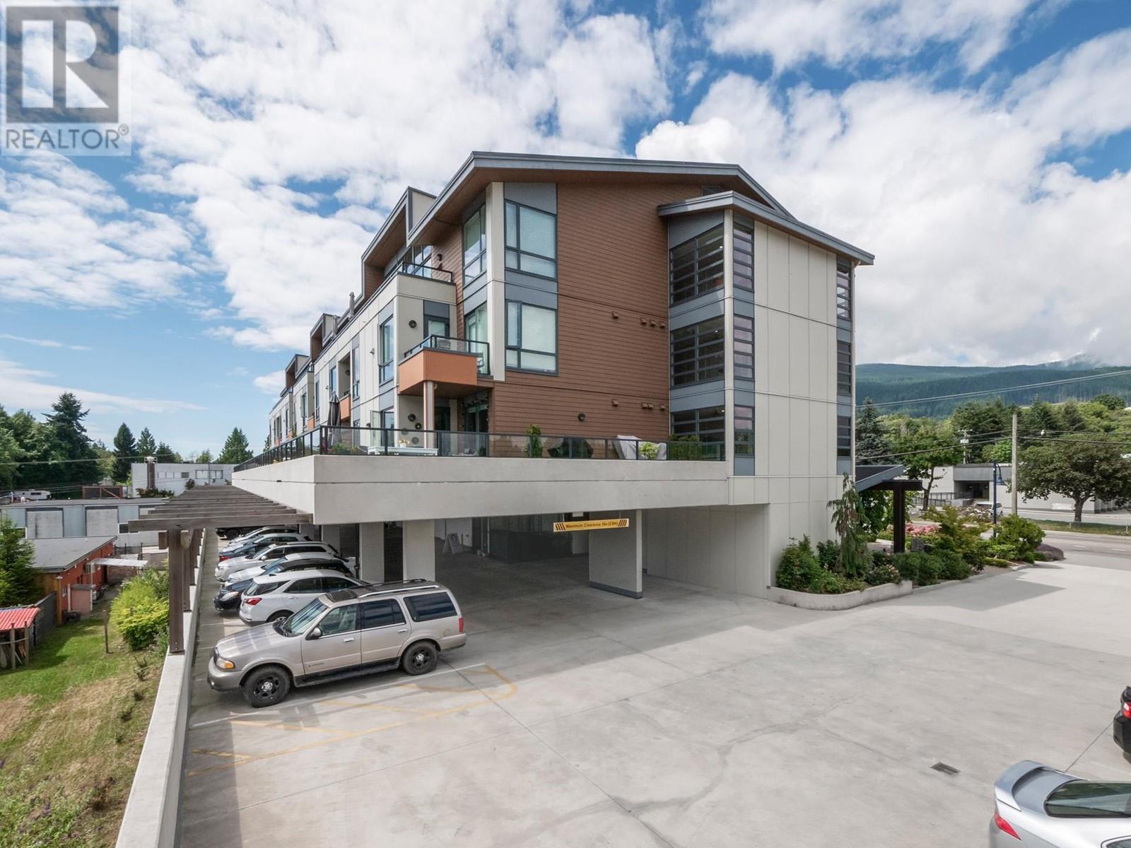 103 875 Gibsons Way, Gibsons, British Columbia  V0N 1V8 - Photo 8 - C8068847