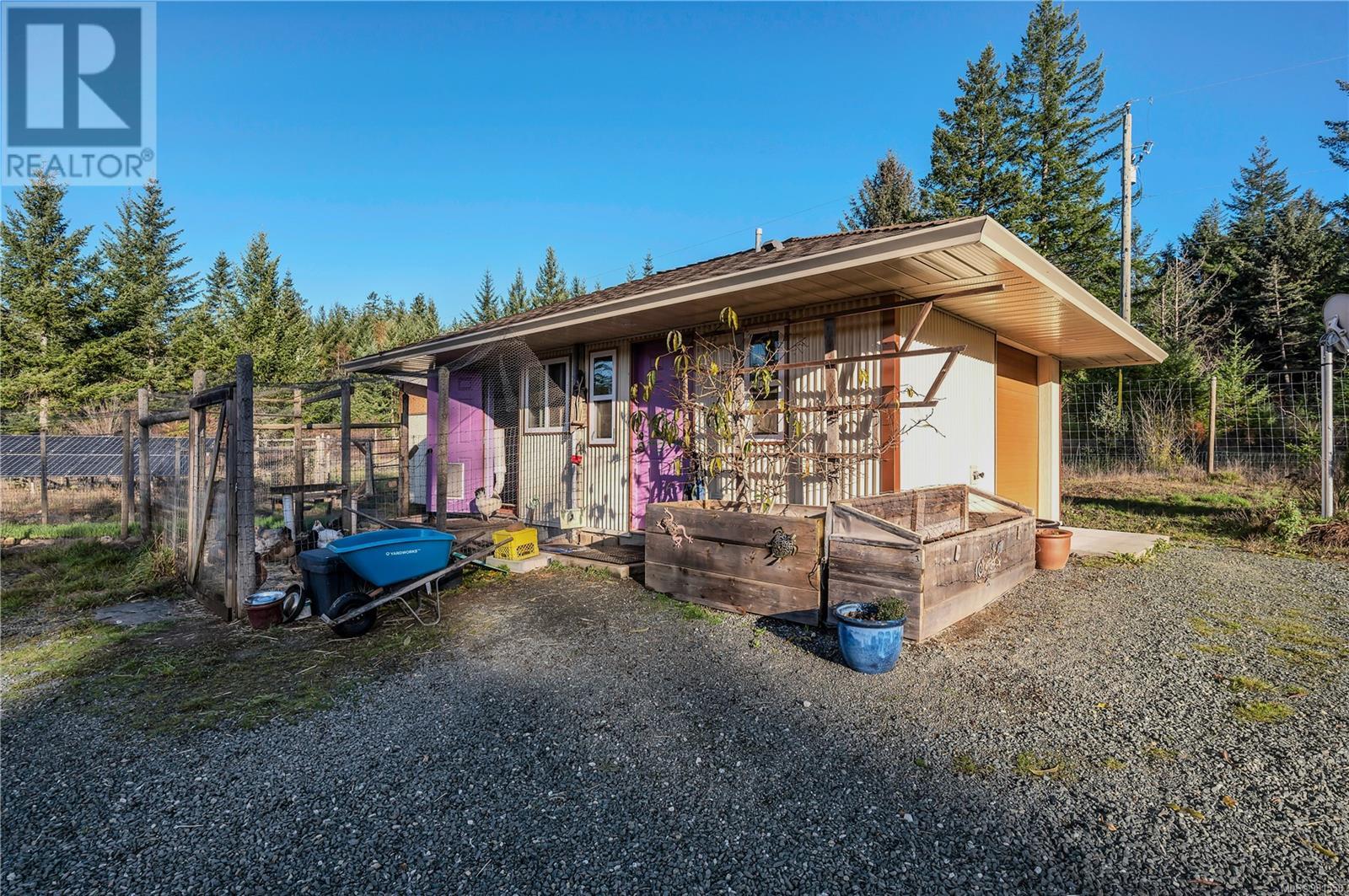 Property at 220 Irene Rd image 5