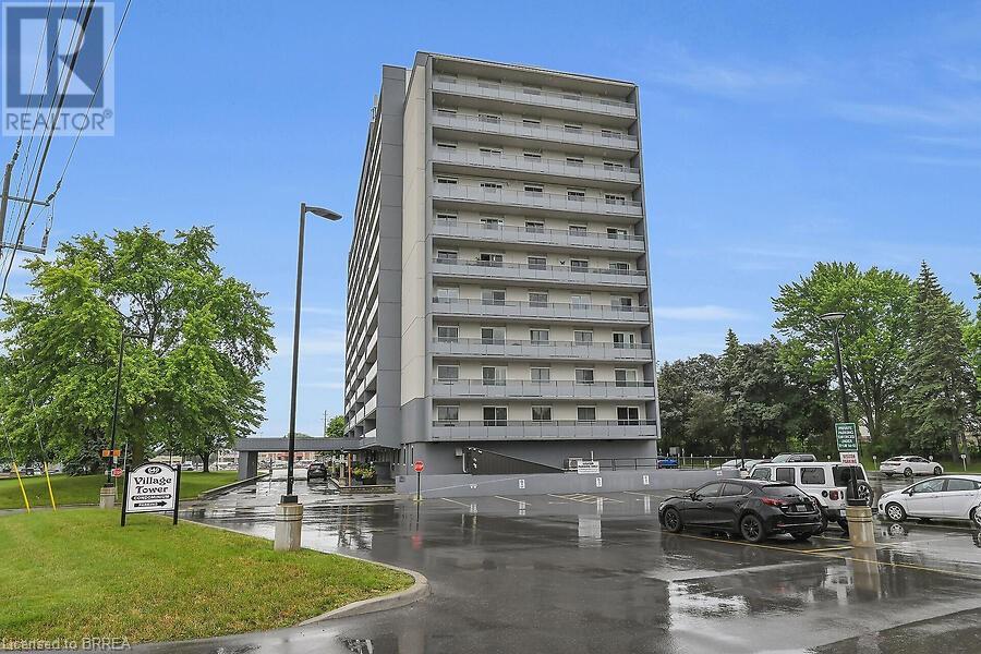 Property at 640 WEST Street Unit# 300 image 3