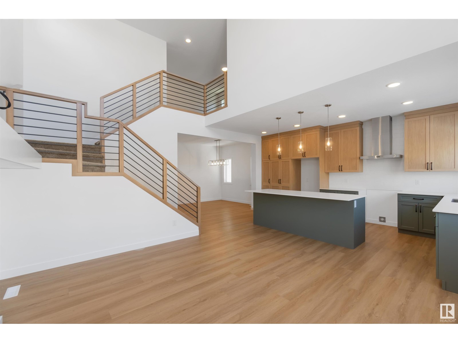 Property at 20 SPRINGBROOK WD image 5