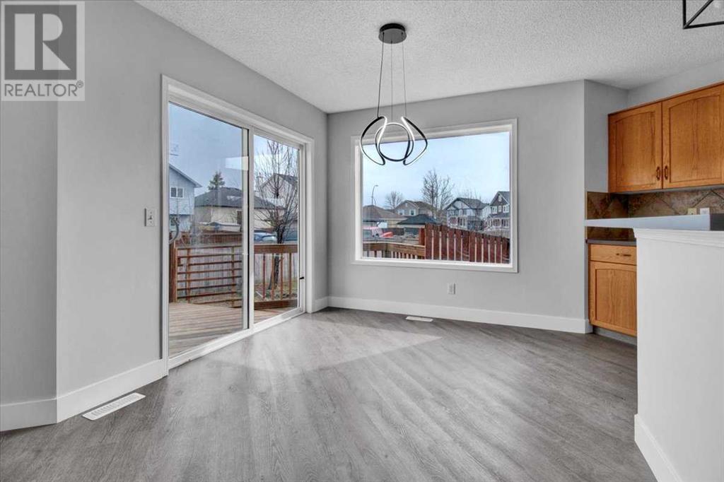 61 Martha's Meadow Place Ne, Calgary, Alberta  T3J 4H6 - Photo 11 - A2204484