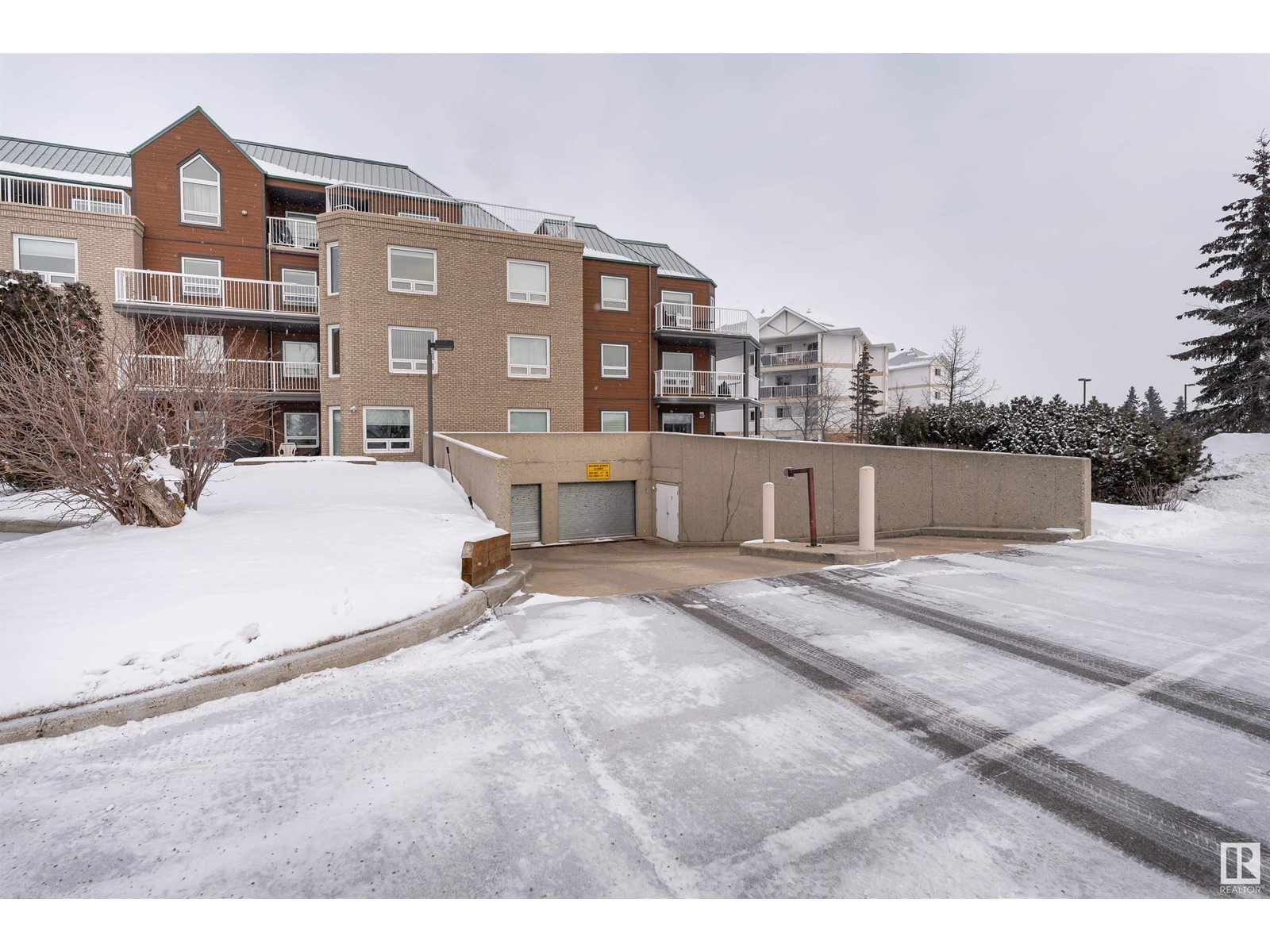 #404 9926 100 Av, Fort Saskatchewan, Alberta  T8L 4E3 - Photo 2 - E4434193