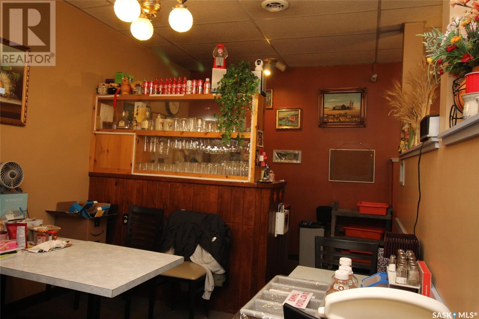 205 Centre Street, Shaunavon, Saskatchewan  S0N 2M0 - Photo 11 - SK004503