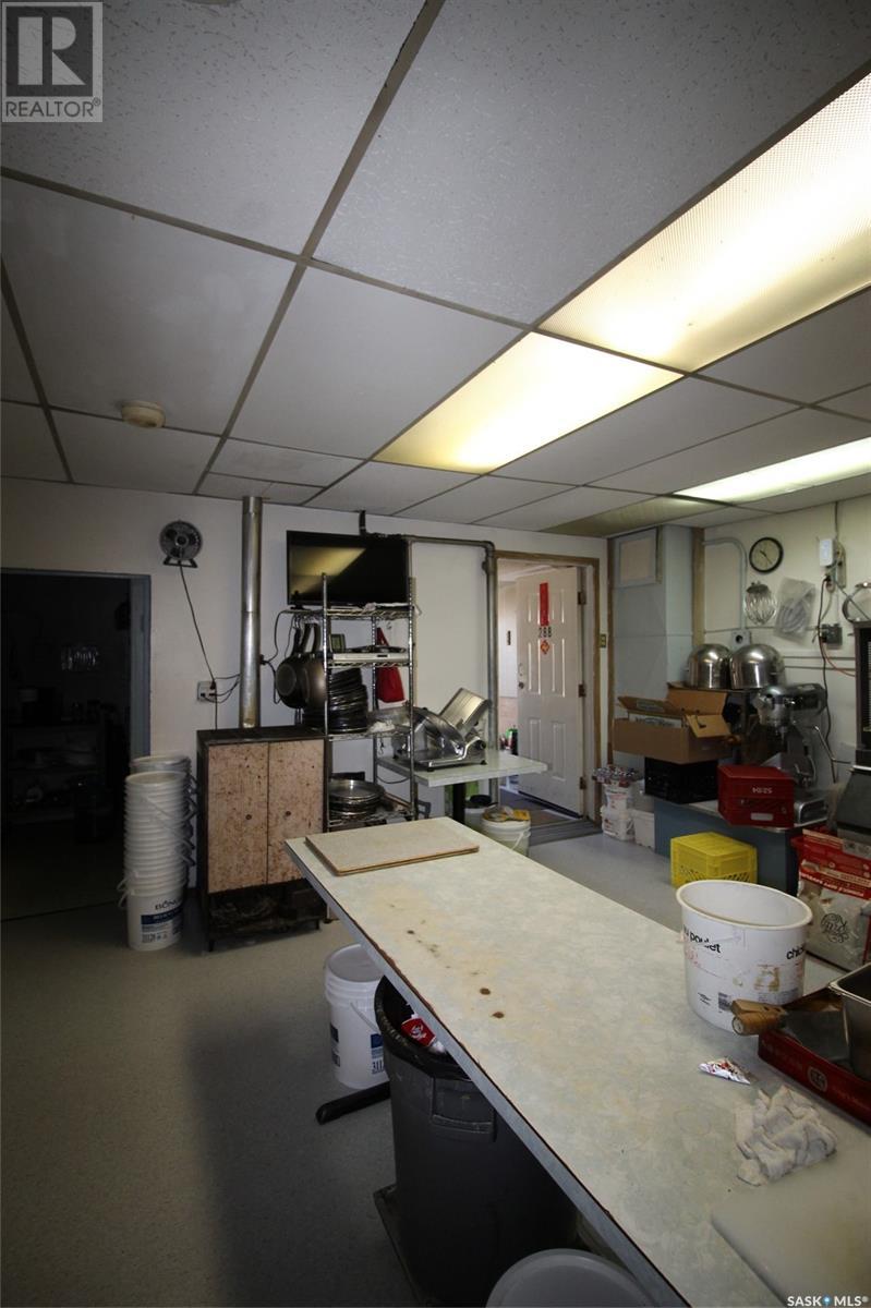 205 Centre Street, Shaunavon, Saskatchewan  S0N 2M0 - Photo 26 - SK004503