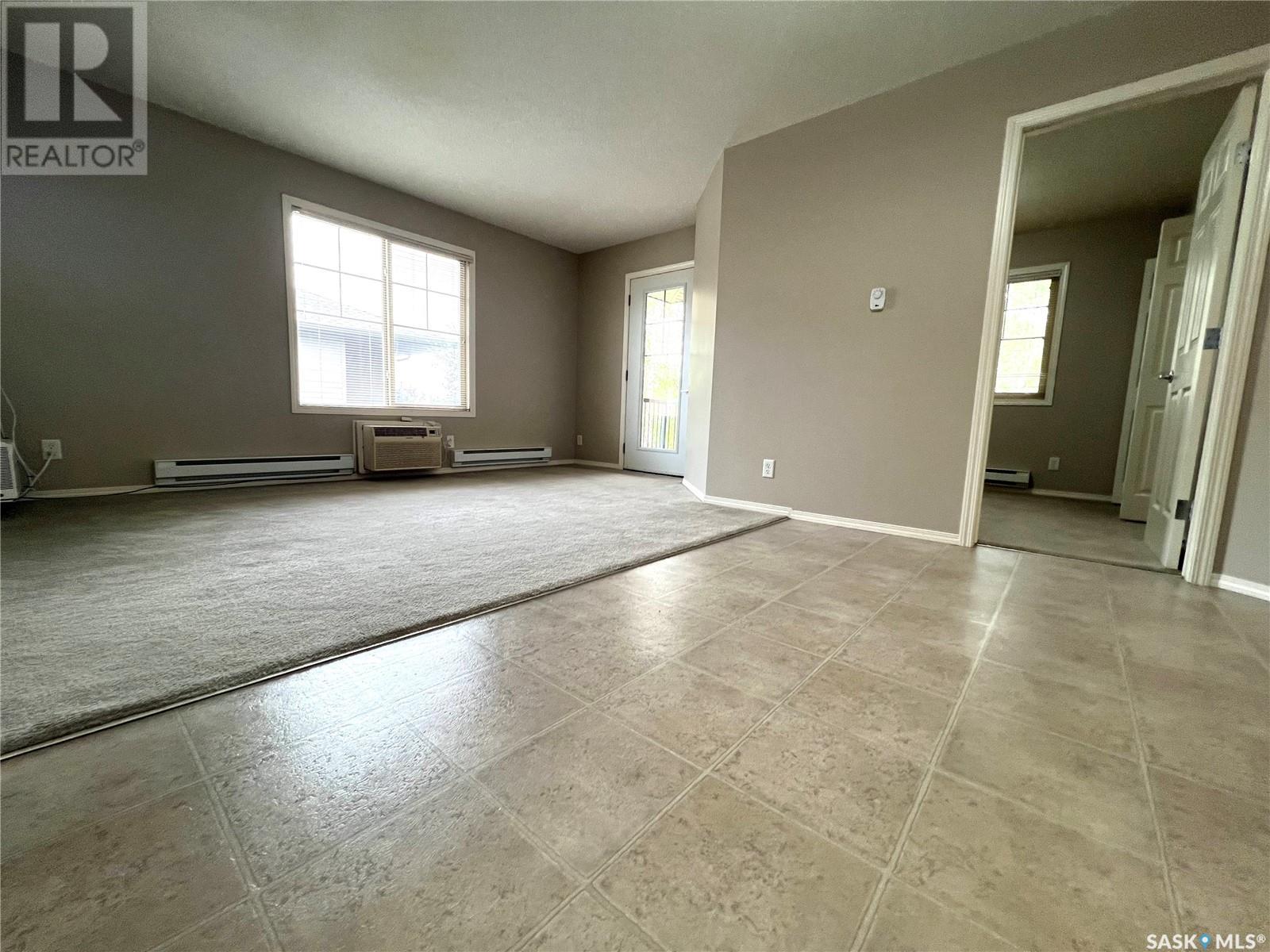 Property at 322 700 Battleford TRAIL image 5