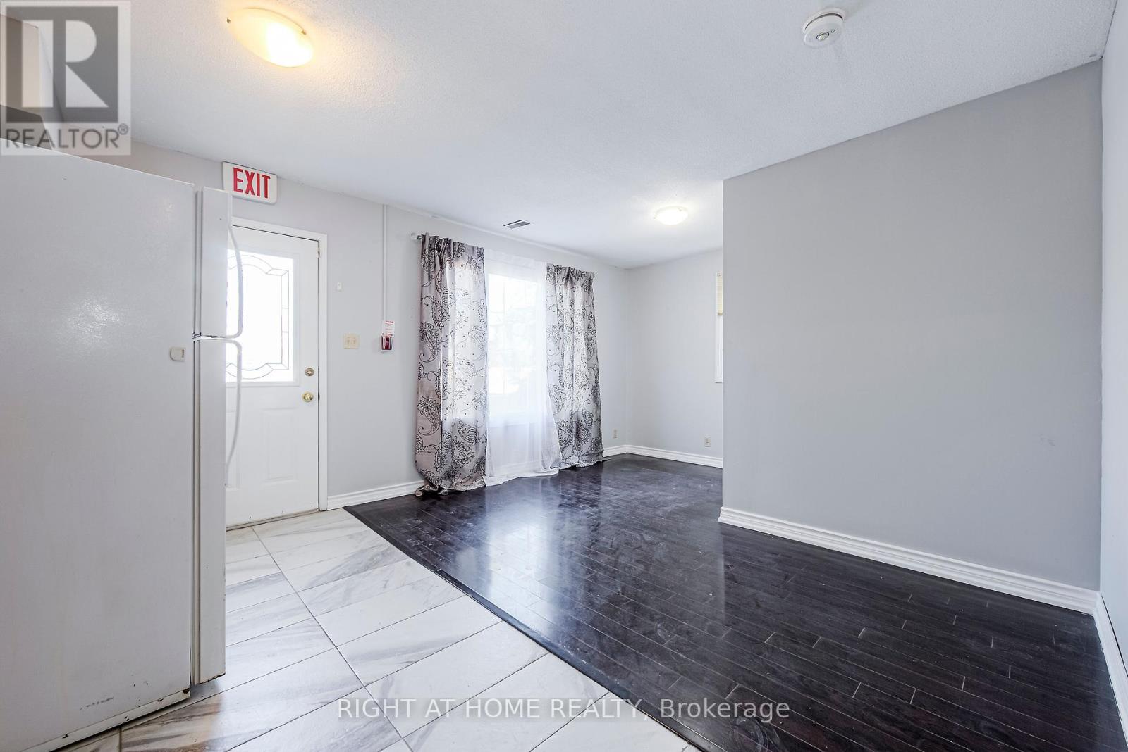 Main B - 1715 Rossland Road, Whitby, Ontario  L1N 3P1 - Photo 10 - E12121311