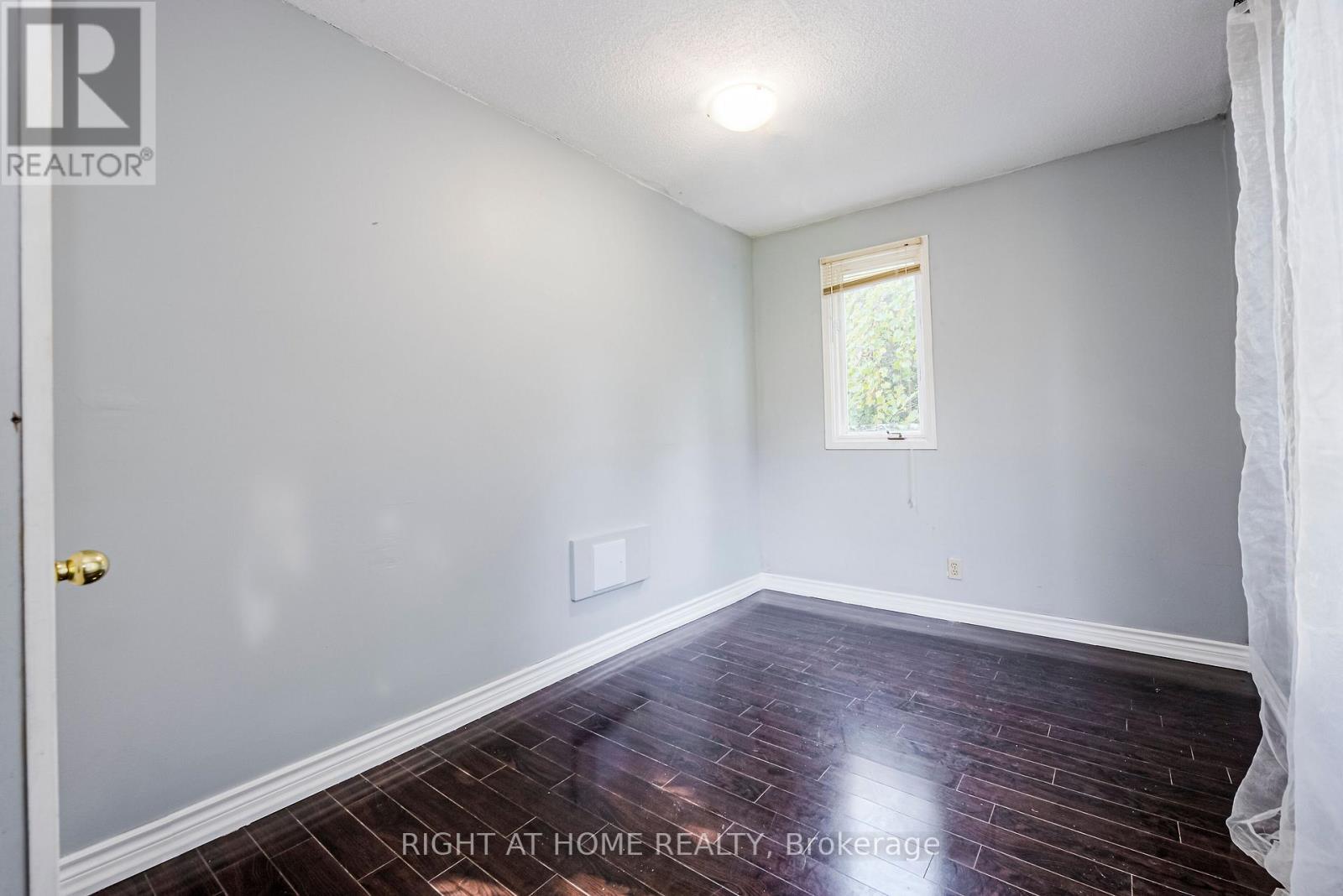 Main B - 1715 Rossland Road, Whitby, Ontario  L1N 3P1 - Photo 21 - E12121311