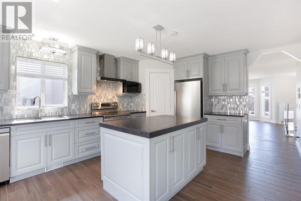 432 Rocky Ridge Drive Nw, Calgary, Alberta  T3G 5C2 - Photo 8 - A2212659