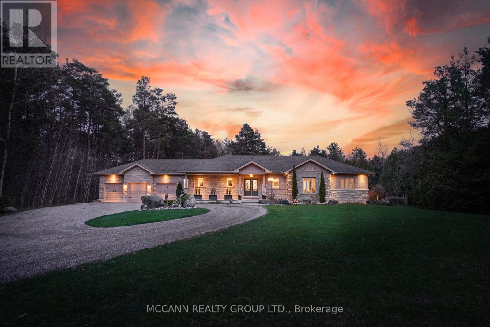 14 SANDY HOOK ROAD, Uxbridge, Ontario