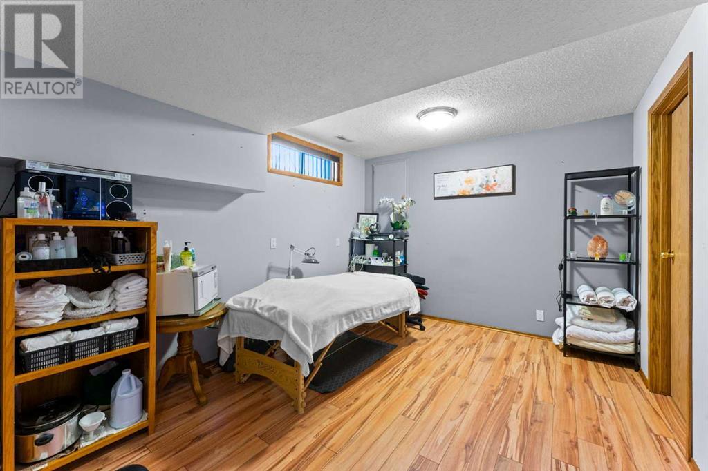 108 Beddington Circle Ne, Calgary, Alberta  T3K 1K6 - Photo 16 - A2217044
