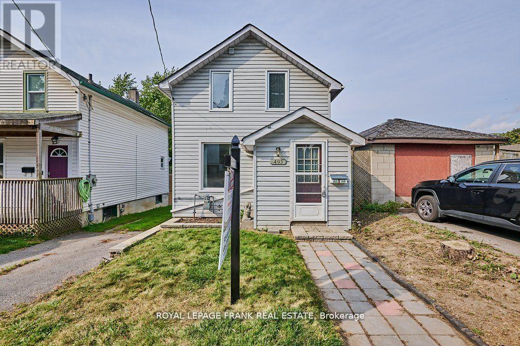 493 ST. LAWRENCE AVENUE, Oshawa, Ontario