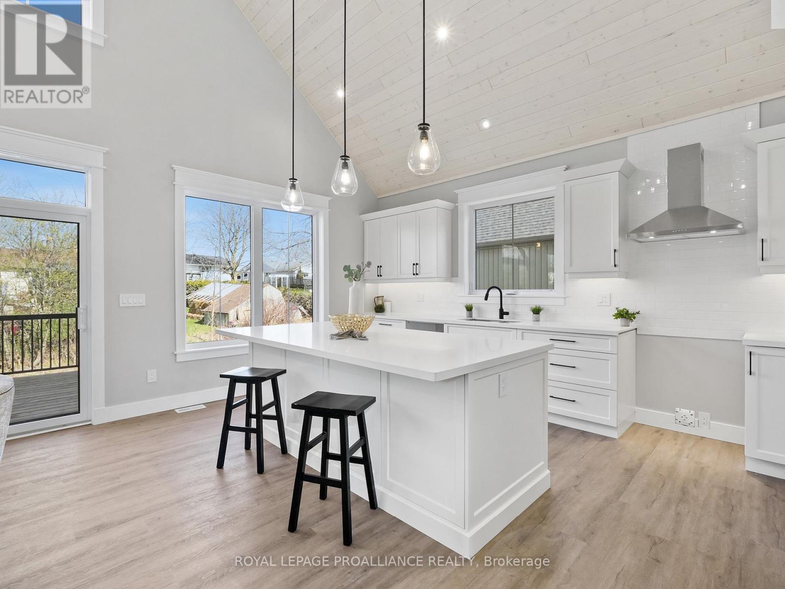 58 Willowbrook Street, Cramahe, Ontario  K0K 1S0 - Photo 14 - X12121335