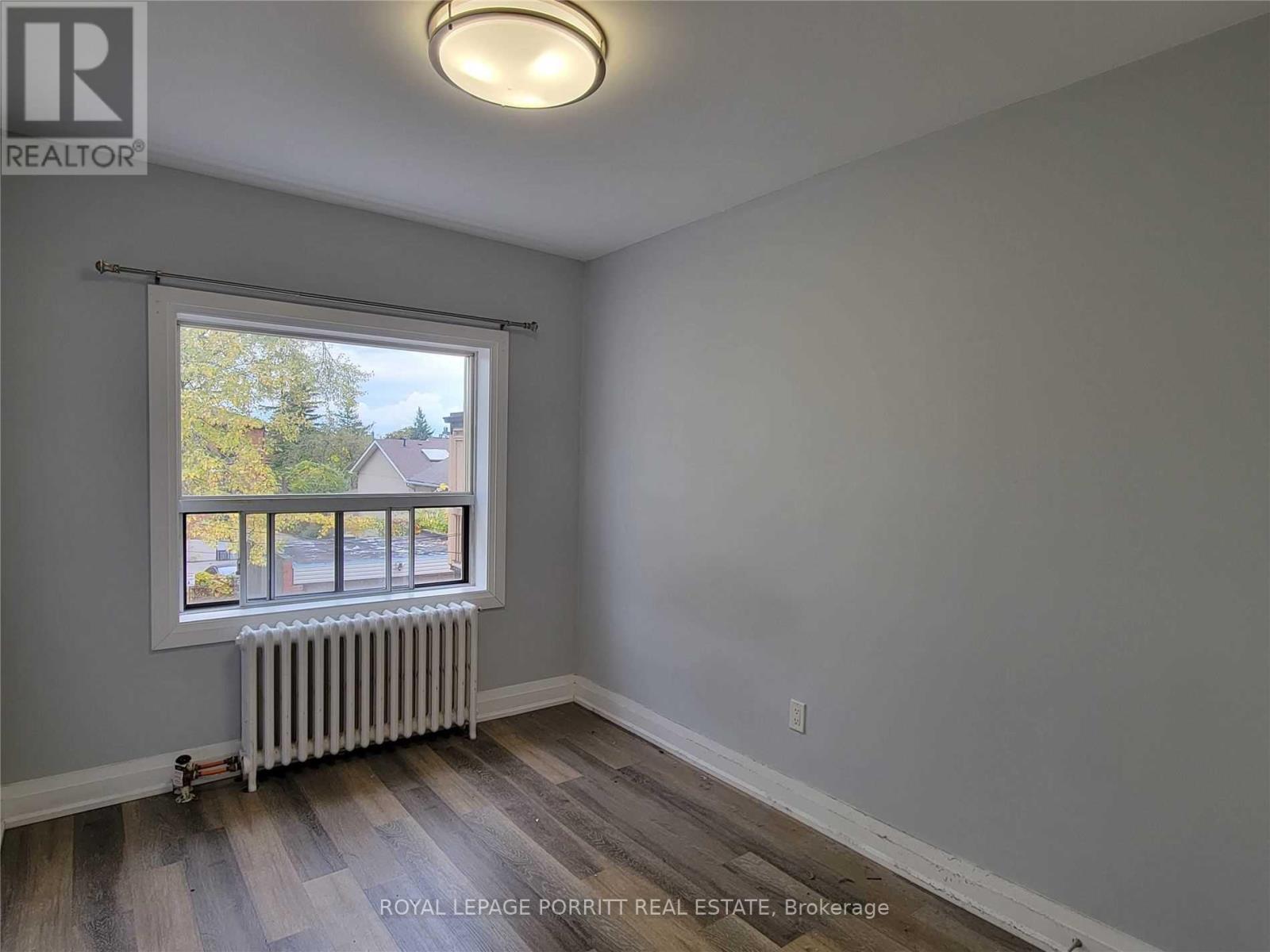 #3 - 3465 Lake Shore Boulevard W, Toronto, Ontario  M8W 1N2 - Photo 9 - W12121289