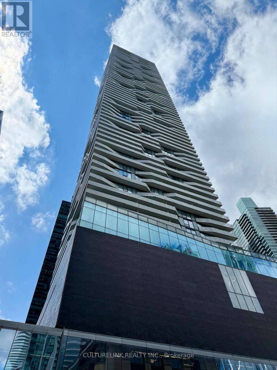 1508 - 88 Harbour Street, Toronto, Ontario  M5J 0C3 - Photo 23 - C12116551
