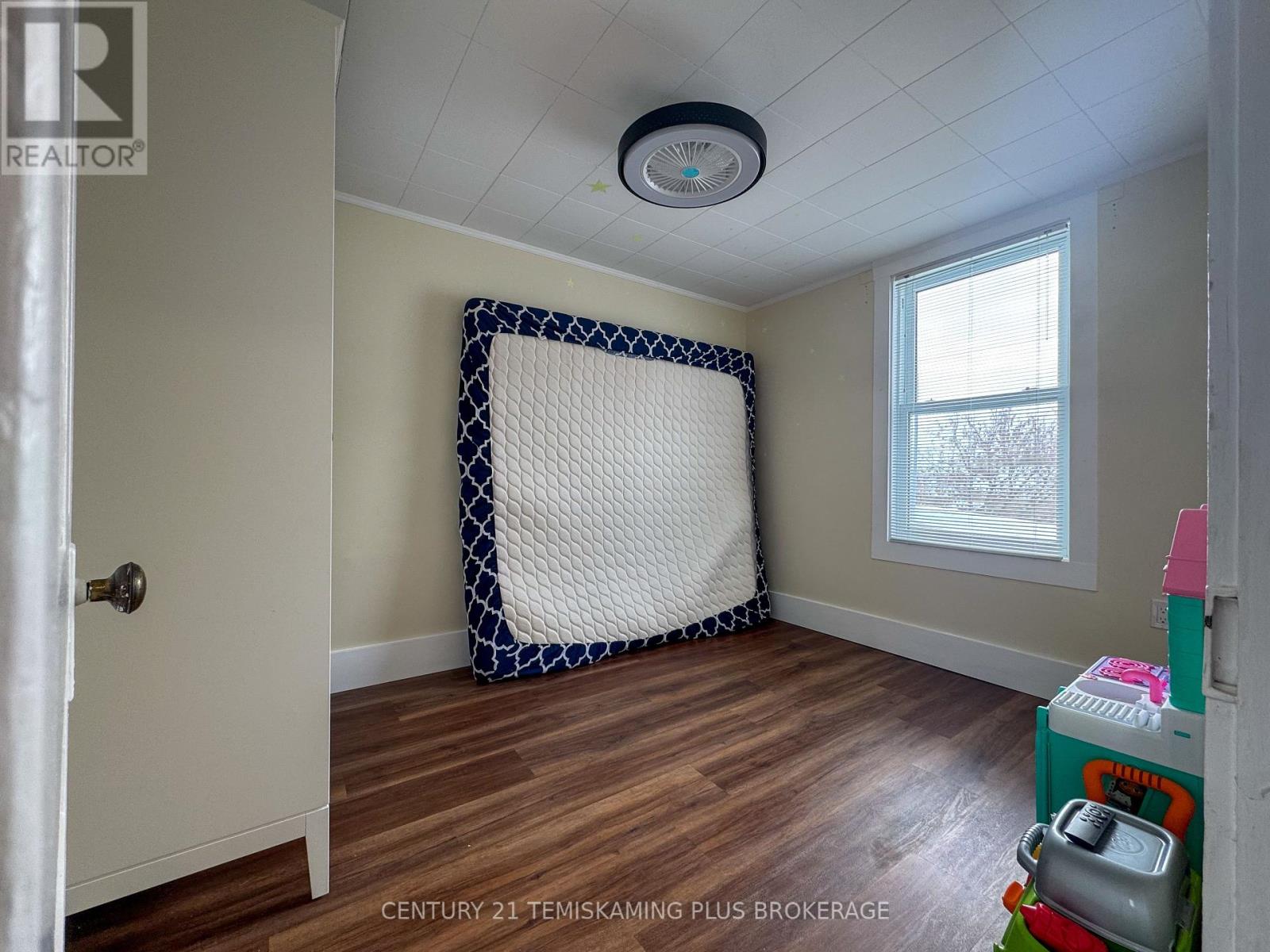 414 Marcella Street, Temiskaming Shores (Haileybury), Ontario  P0J 1H0 - Photo 18 - T12121384