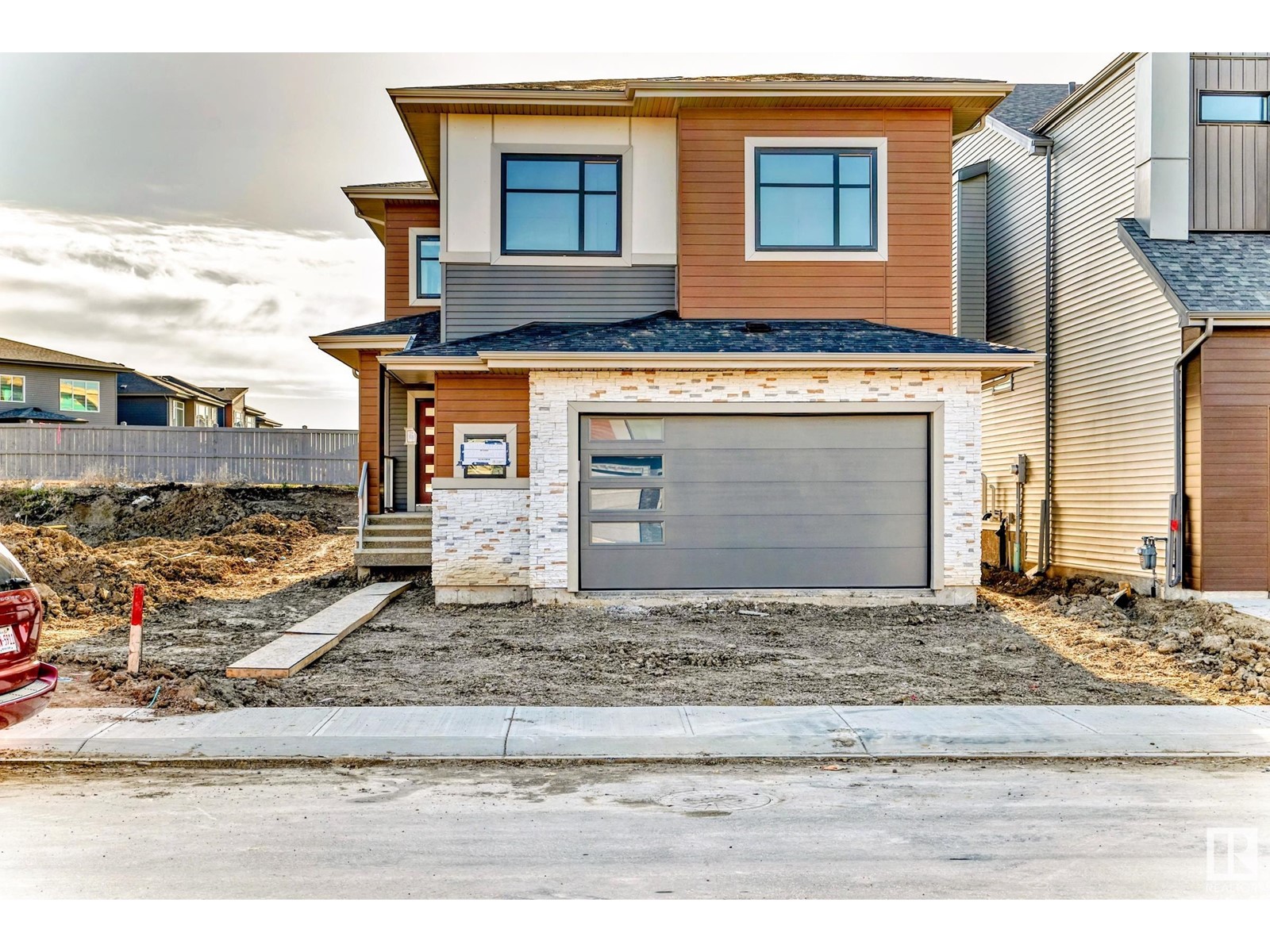 7021 Kiviaq Cr Sw, Edmonton, Alberta  T6W 5R3 - Photo 1 - E4434198