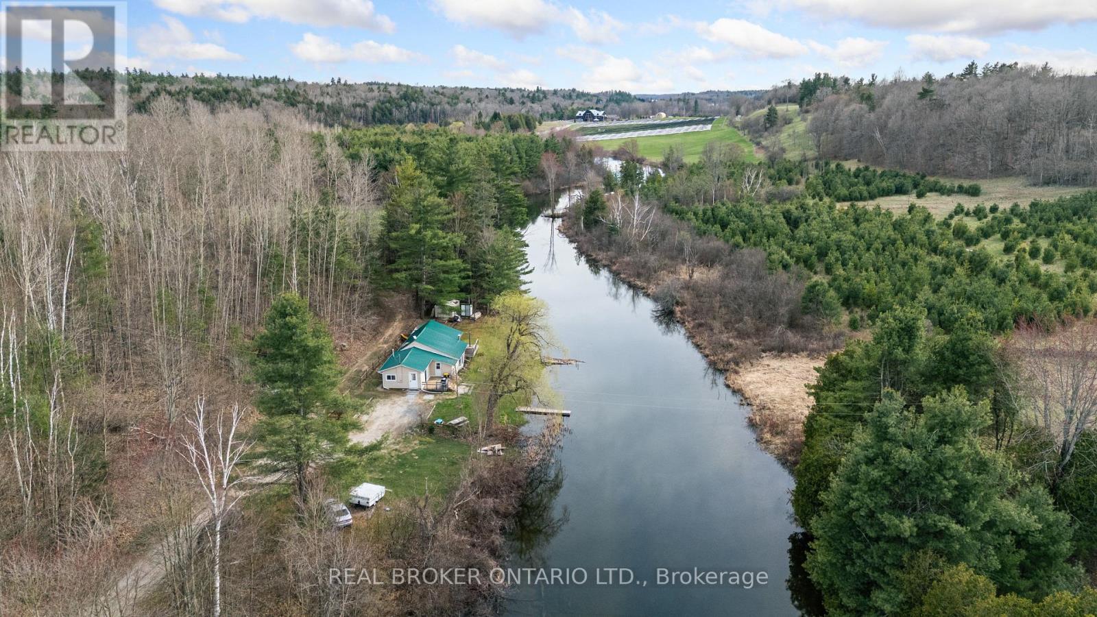 3385 Bolingbroke Road, Tay Valley, Ontario  K0H 2B0 - Photo 2 - X12121324