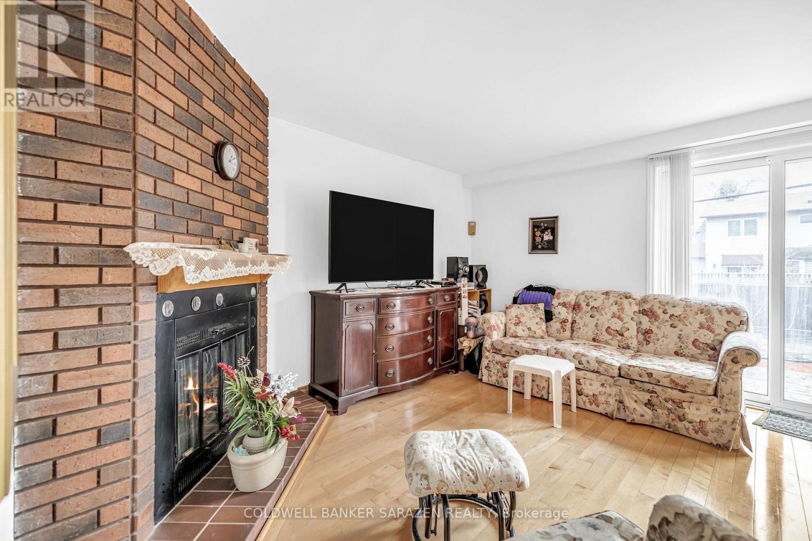 125 Lanark Avenue, Ottawa, Ontario  K1Z 8P6 - Photo 13 - X12121371