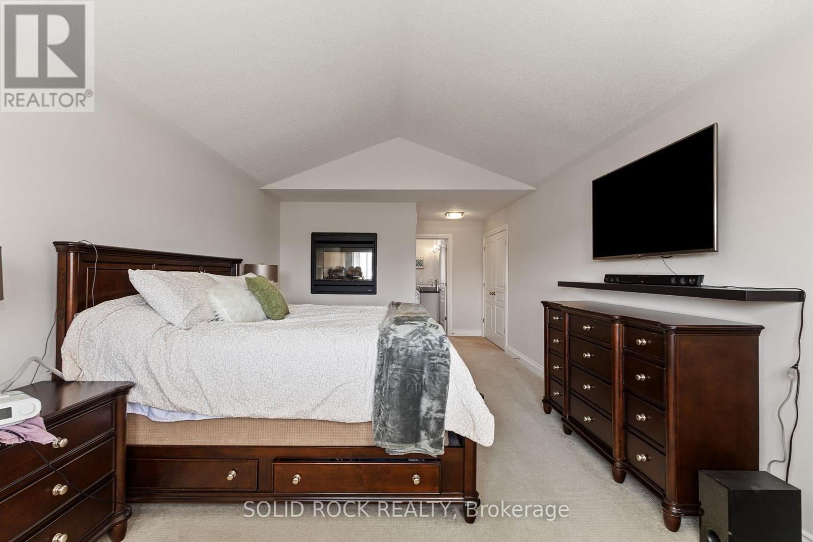422 Mercury Street E, Clarence-Rockland, Ontario  K4K 0G8 - Photo 24 - X12121372