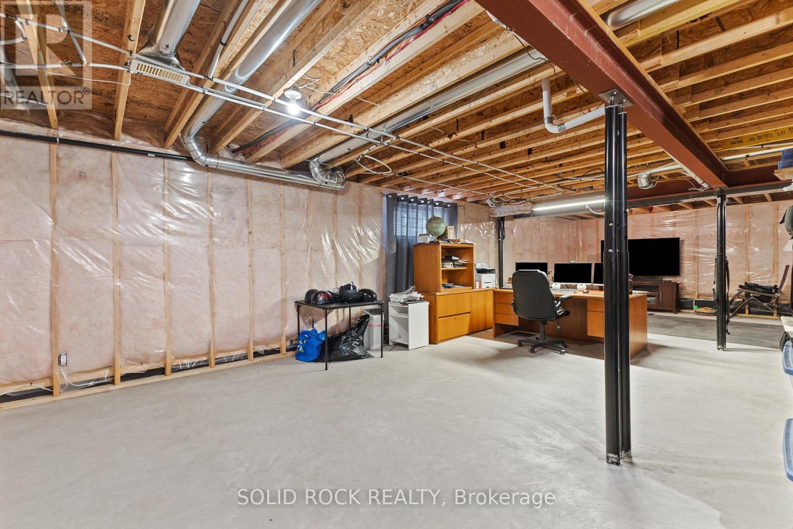 422 Mercury Street E, Clarence-Rockland, Ontario  K4K 0G8 - Photo 32 - X12121372