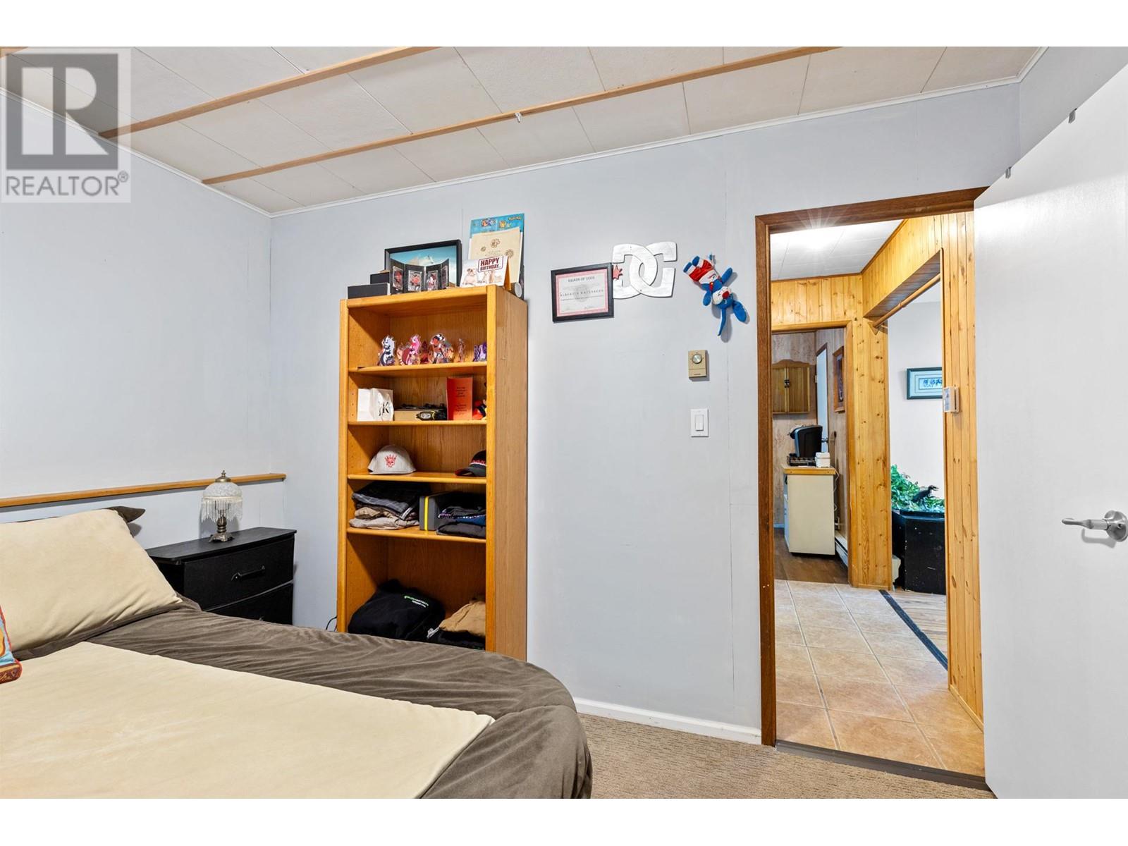 Property at 28000 GARNET VALLEY Road image 3