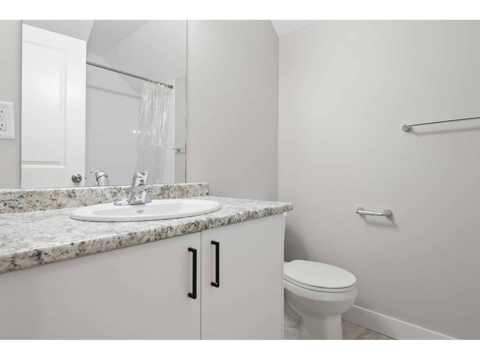 Property at 840 7TH AVENUE image 4
