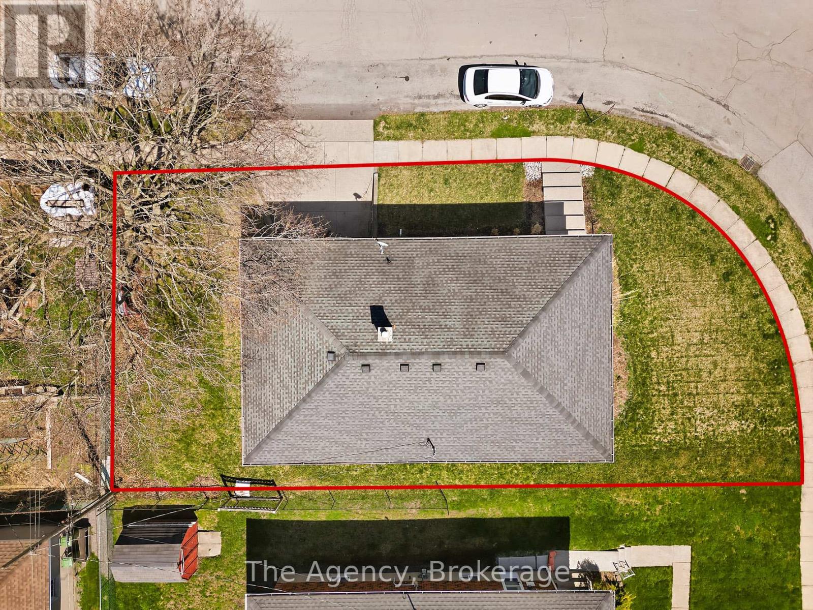 70 South Crescent, Port Colborne (Sugarloaf), Ontario  L3K 2X9 - Photo 31 - X12121320