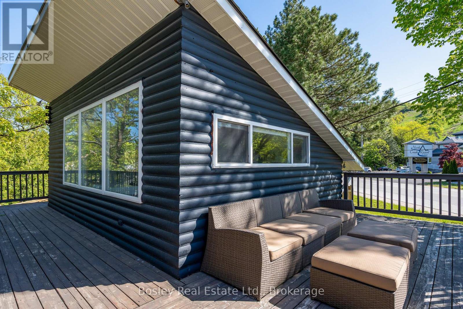 102 Helen Street, Blue Mountains, Ontario  L9Y 3Z2 - Photo 30 - X12121380