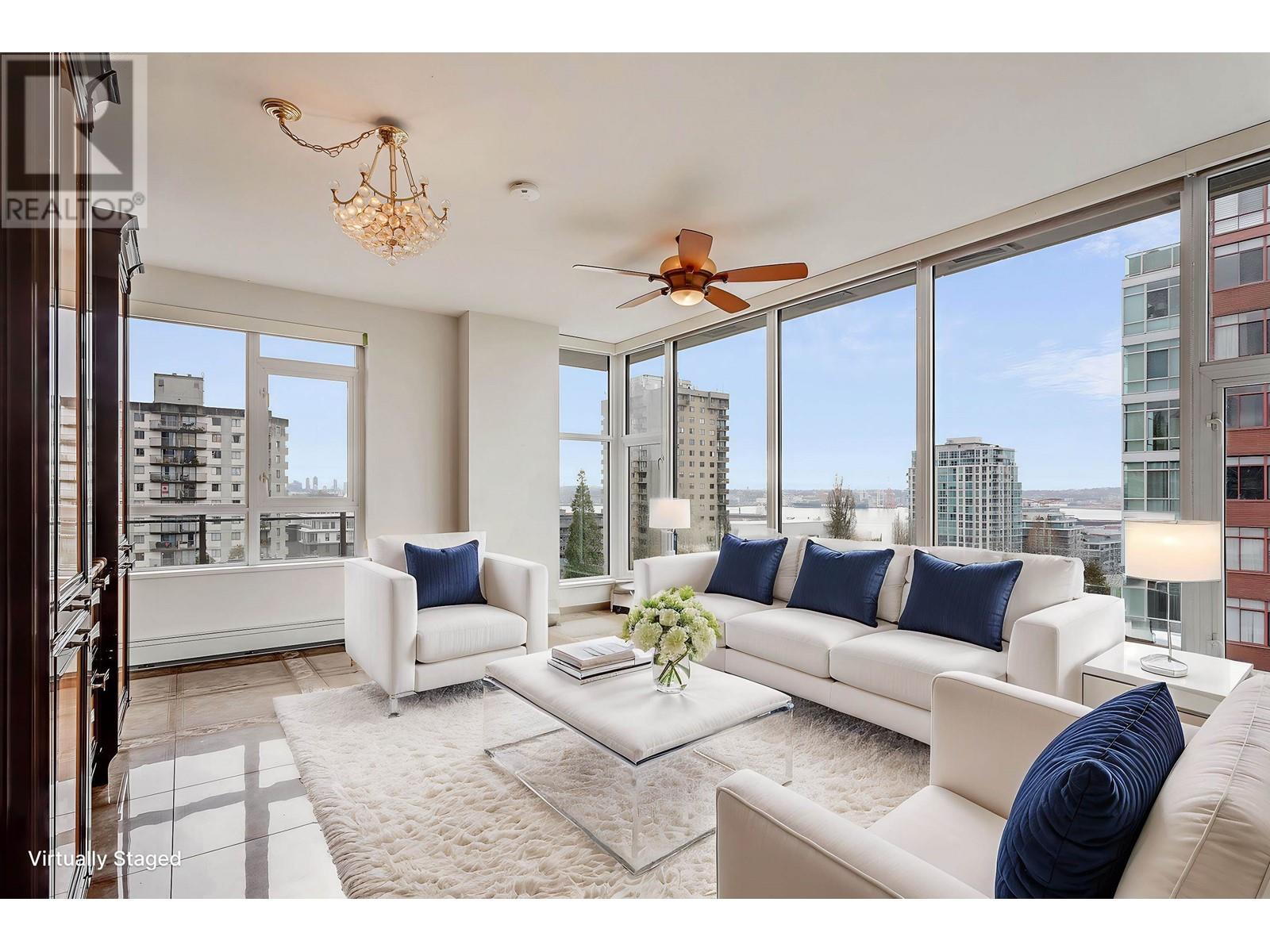 703 131 E 3RD STREET, North Vancouver, British Columbia
