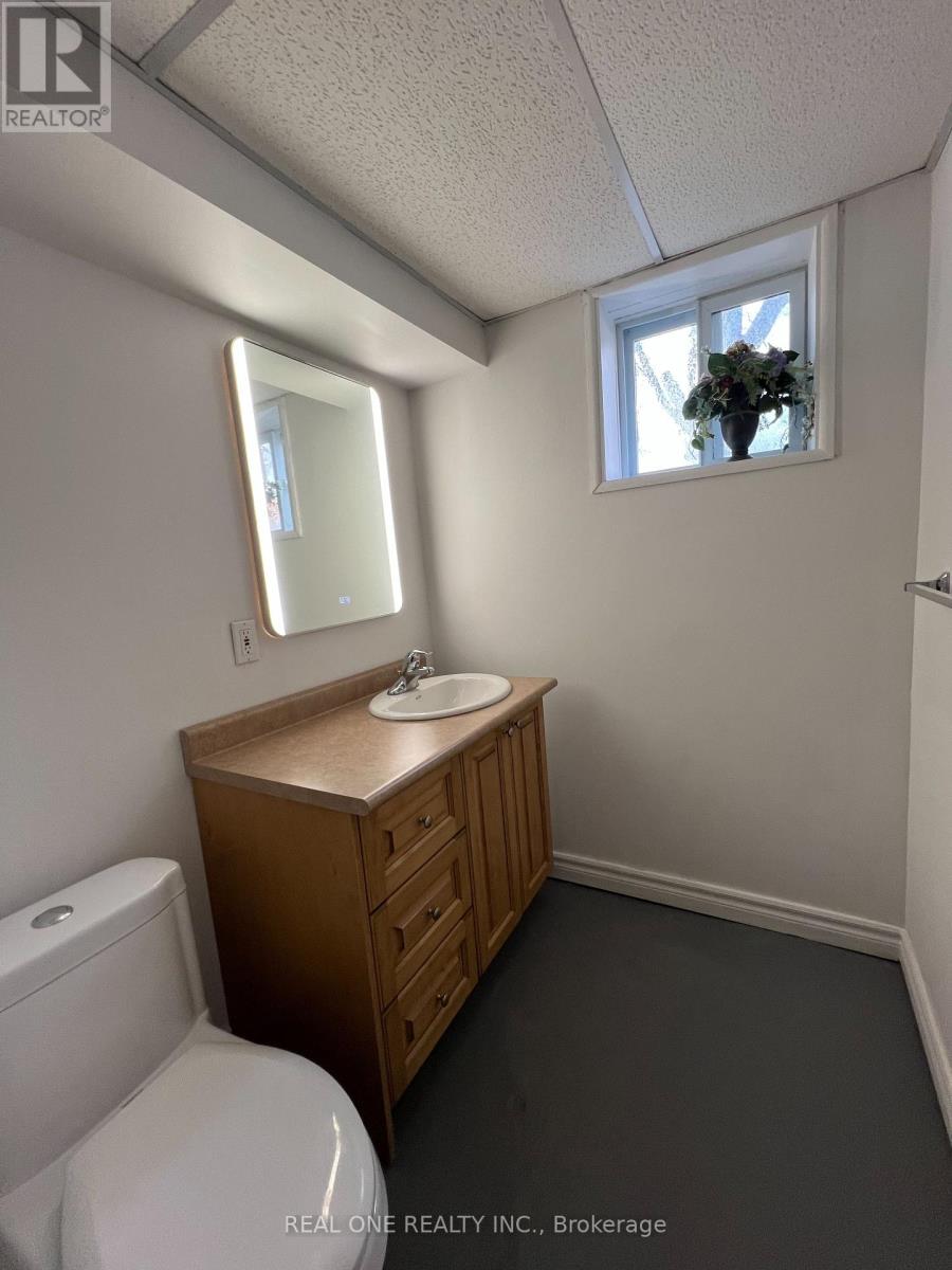 134 Avondale Avenue, Toronto (Willowdale East), Ontario  M2N 2V3 - Photo 21 - C12121374