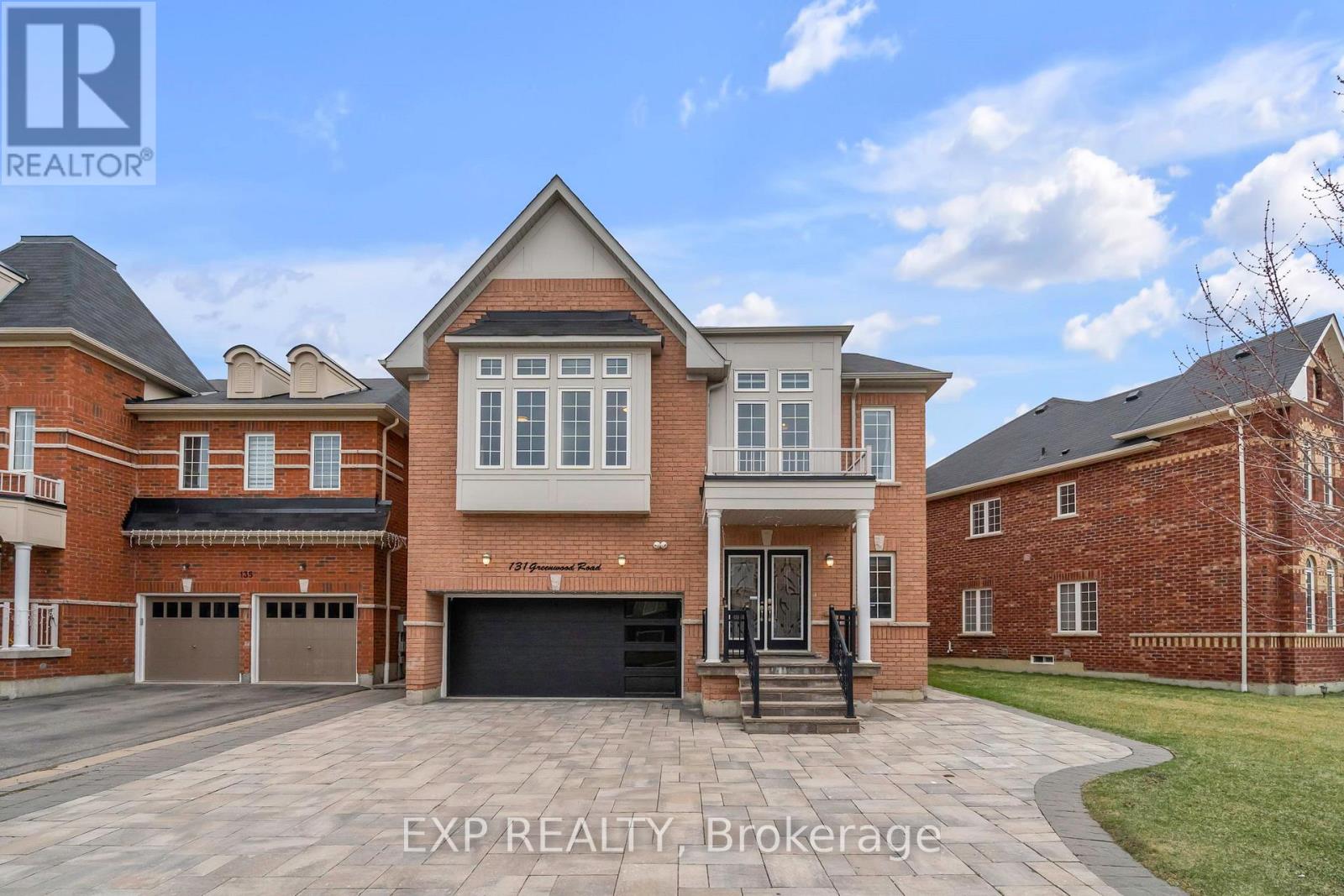 131 Greenwood Road, Whitchurch-Stouffville, Ontario  L4A 4N7 - Photo 2 - N12085464