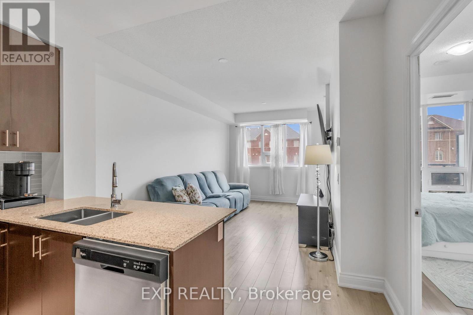 Property at 212 - 9582 MARKHAM ROAD image 5