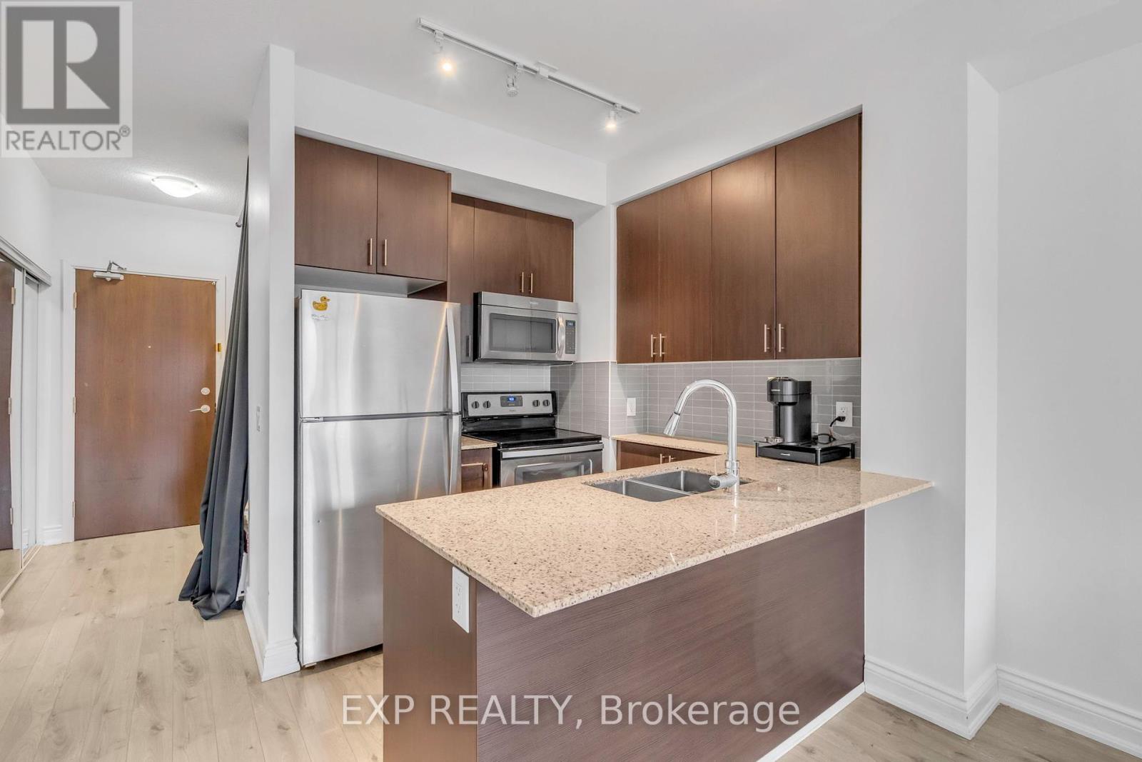 Property at 212 - 9582 MARKHAM ROAD image 1
