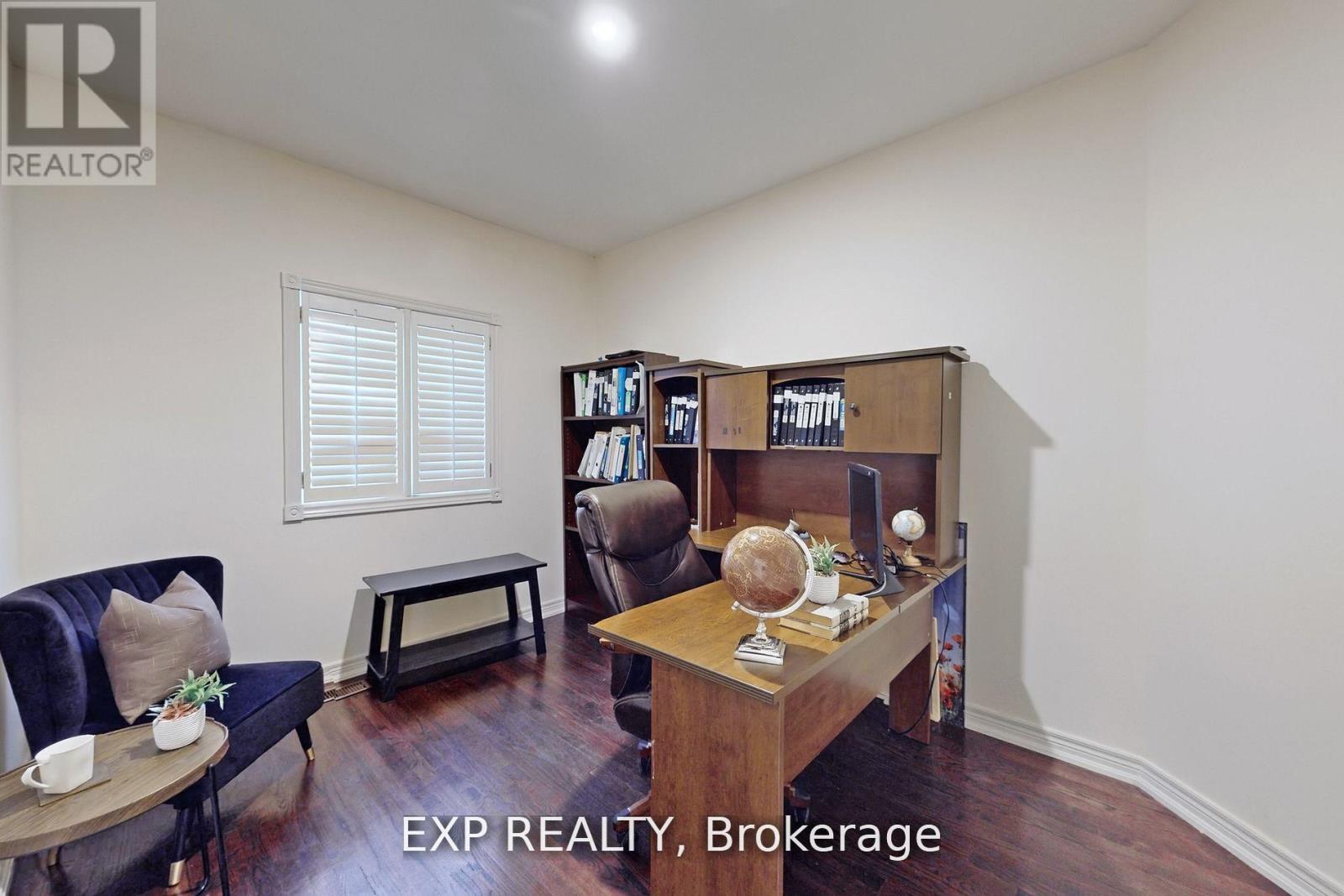 53 Alpha Court, Vaughan, Ontario  L4L 8Y2 - Photo 13 - N12121357