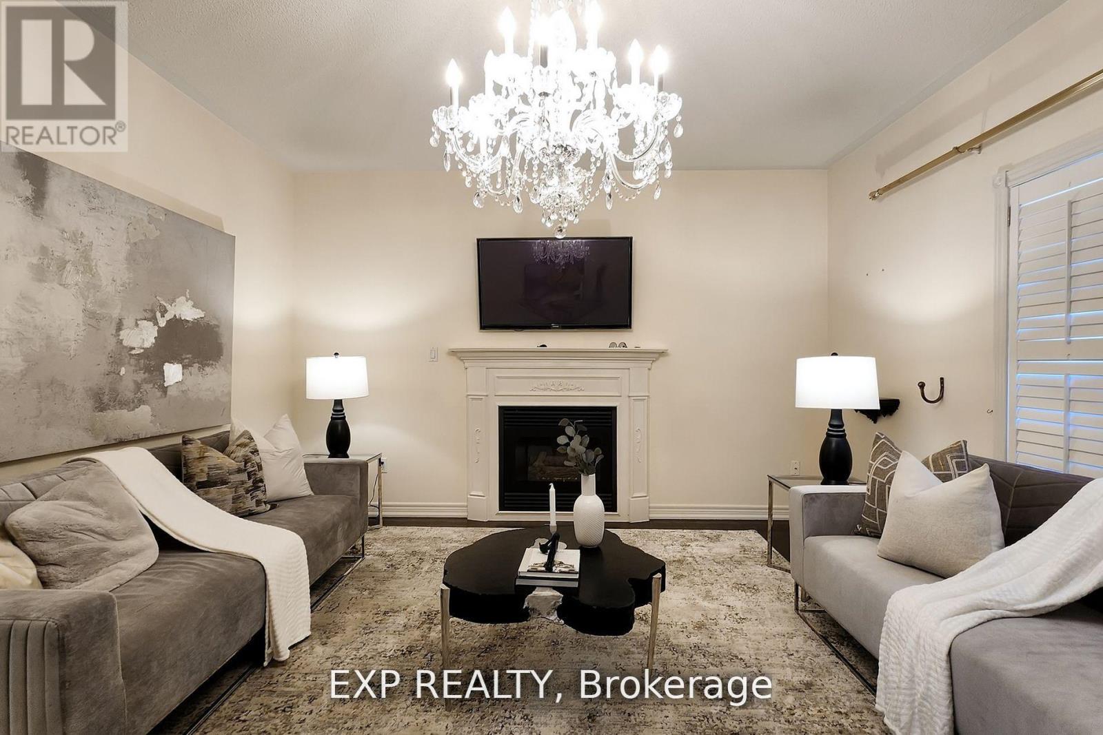 Property at 53 ALPHA COURT image 3