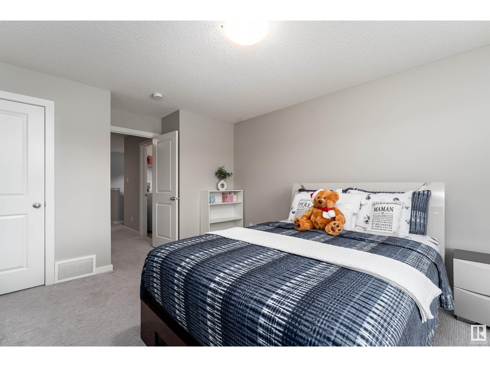 90 Kingsbury Ci, Spruce Grove, Alberta  T7X 0C9 - Photo 17 - E4434190
