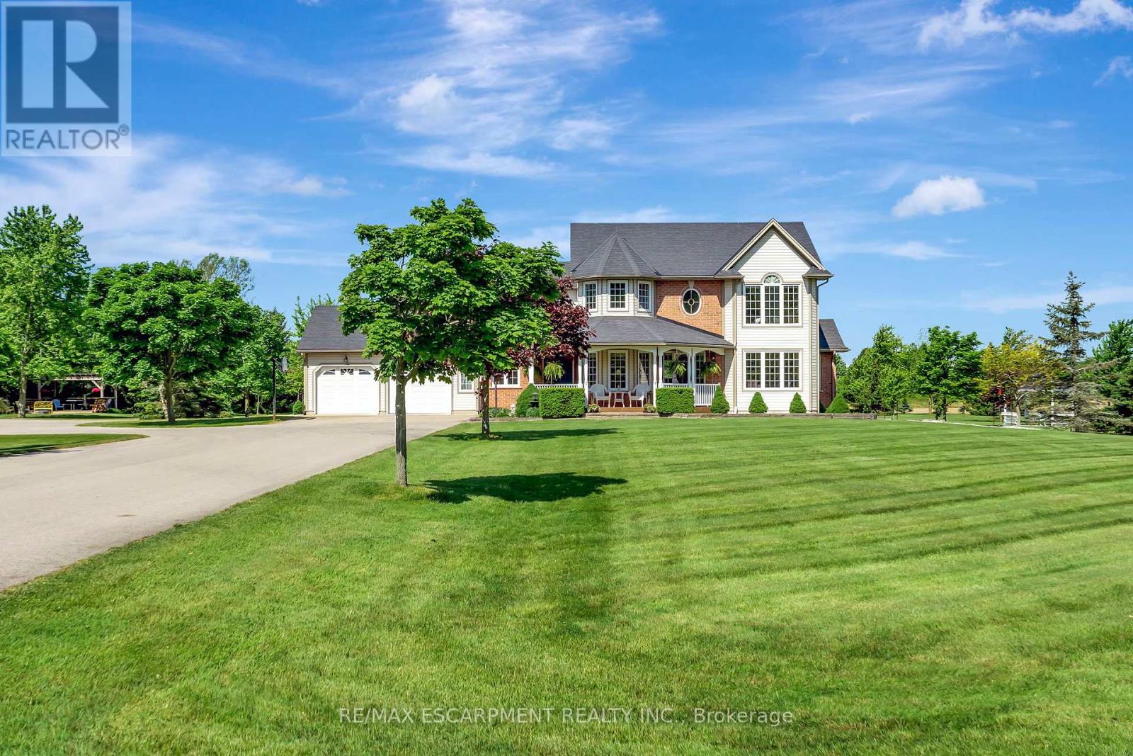 533 Marshall Road, Haldimand, Ontario  N1A 2W8 - Photo 2 - X12121364