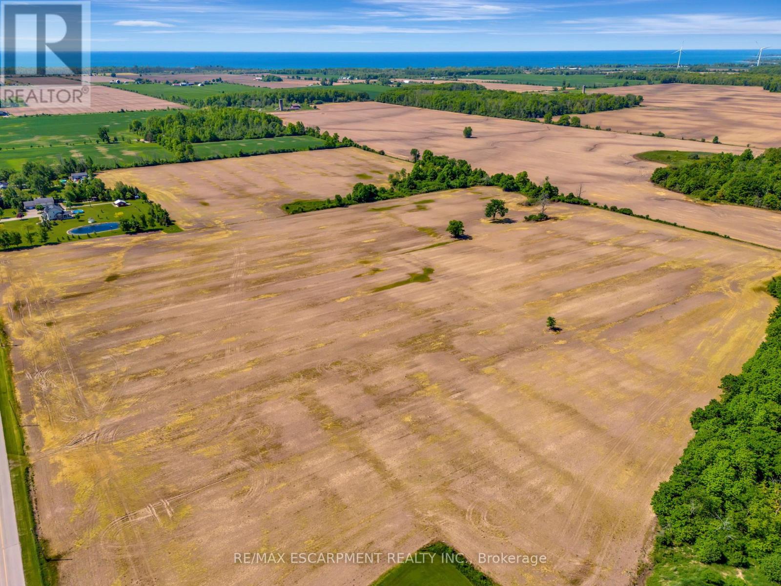 533 Marshall Road, Haldimand, Ontario  N1A 2W8 - Photo 4 - X12121364